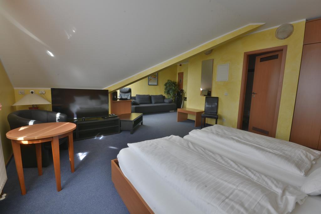 Hotel Nord Rheinbach Luaran gambar
